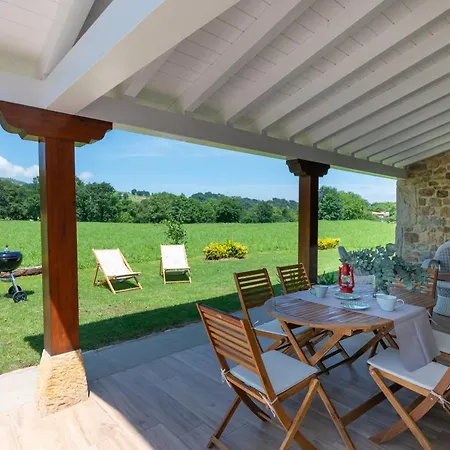 Colasa, Casa Rustica Con Encanto En Villa Selaya